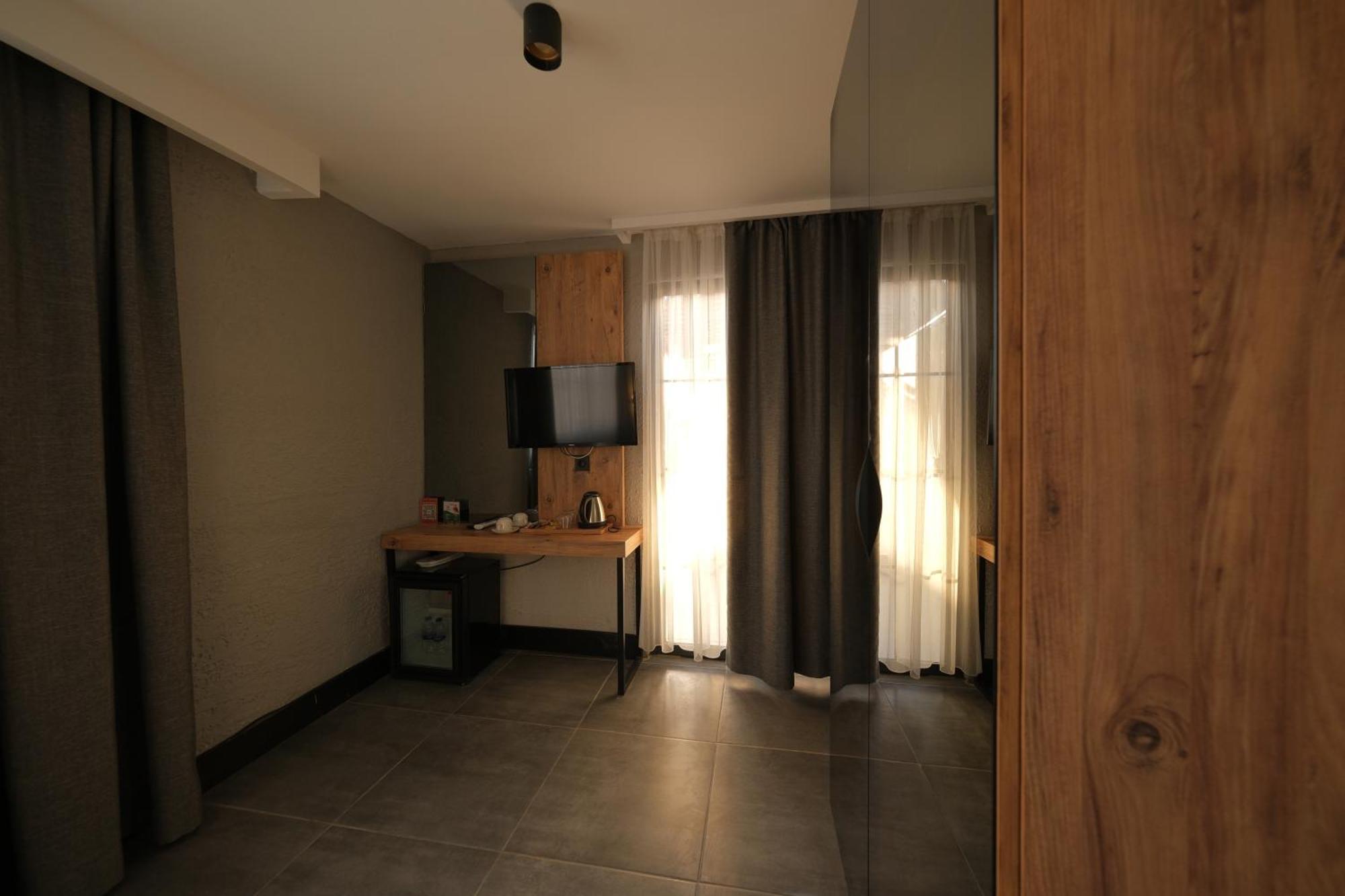 Mielo Lara Hotel Antália Exterior foto